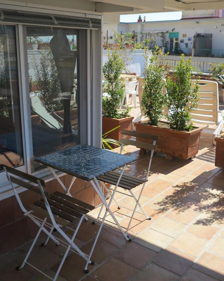 Apartamento Bonbonniere In Chiaia District Nápoles Exterior foto