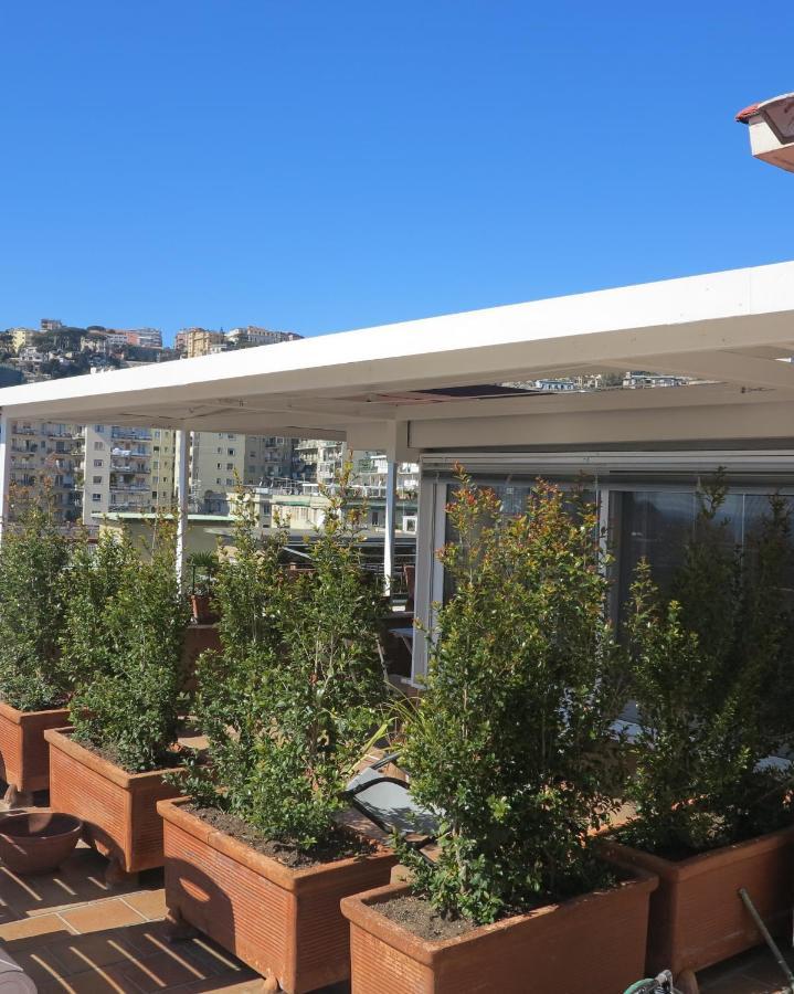 Apartamento Bonbonniere In Chiaia District Nápoles Exterior foto